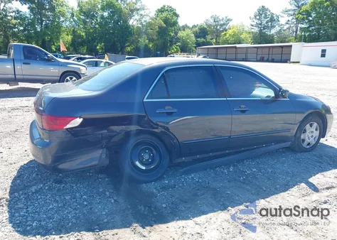 2005 Honda Accord 2.4 Lx from USA, damaged, VIN 1HGCM56495A055476